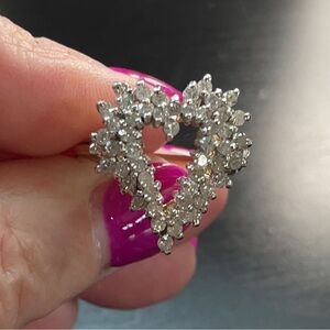 14k yellow gold heart diamond cluster ring
